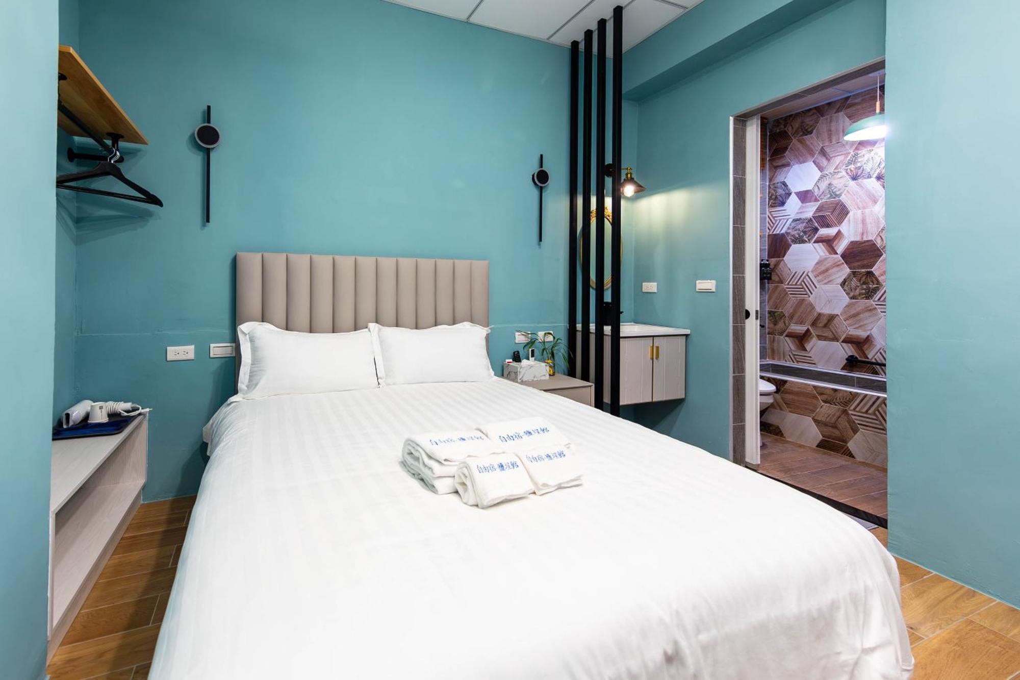 Ez Stay Yancheng Kaohsiung Exteriör bild