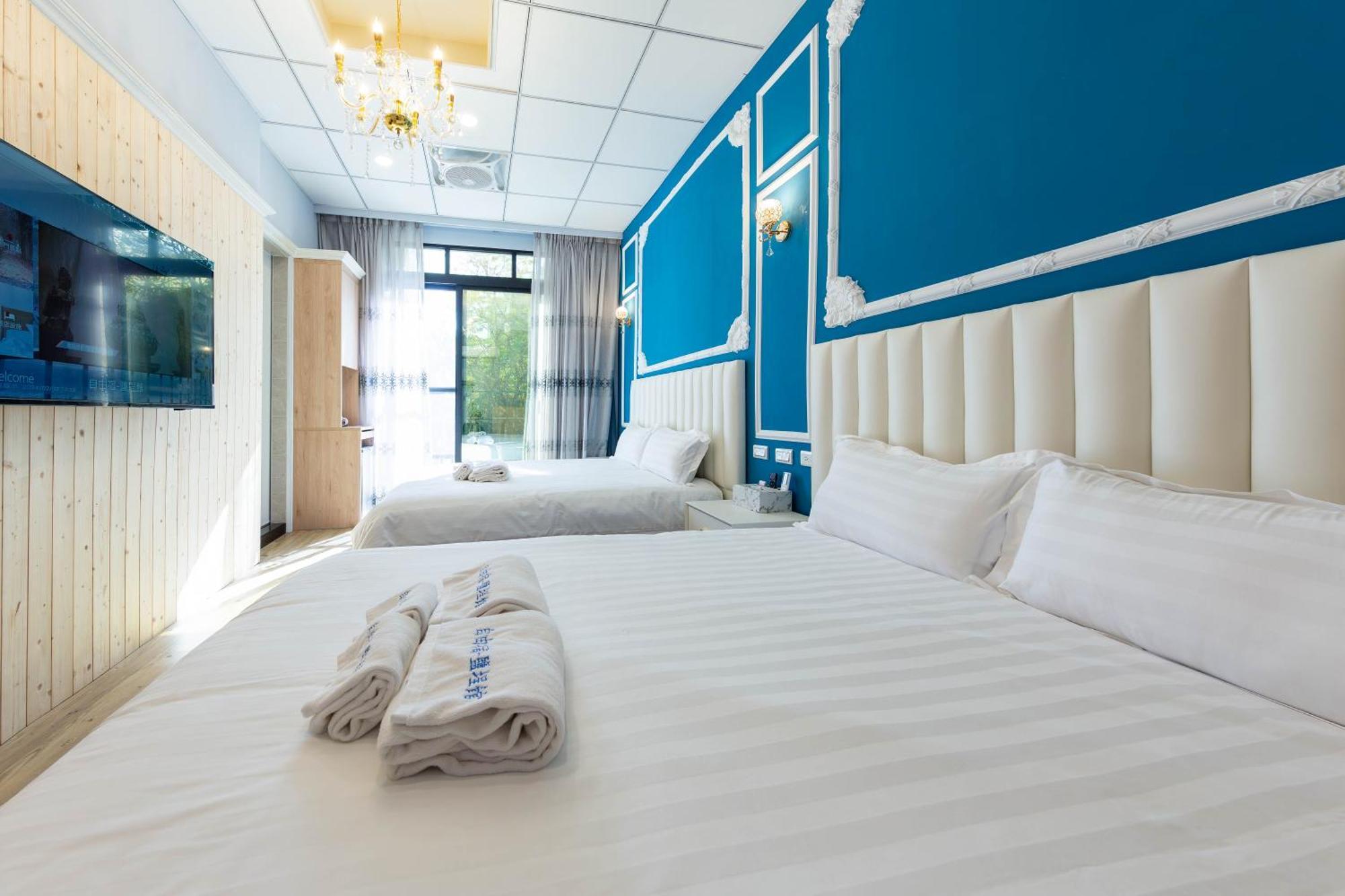 Ez Stay Yancheng Kaohsiung Exteriör bild