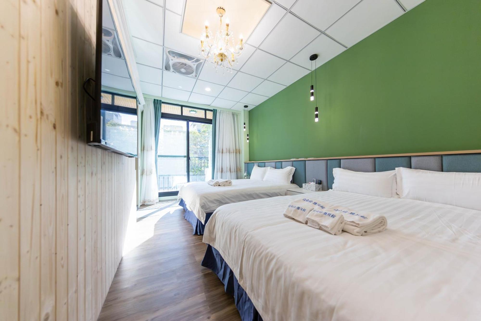 Ez Stay Yancheng Kaohsiung Exteriör bild