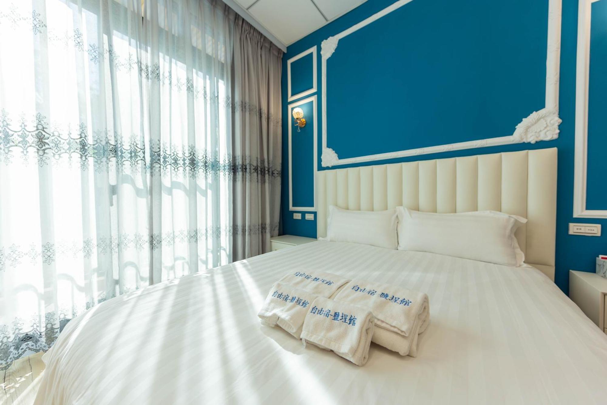 Ez Stay Yancheng Kaohsiung Exteriör bild