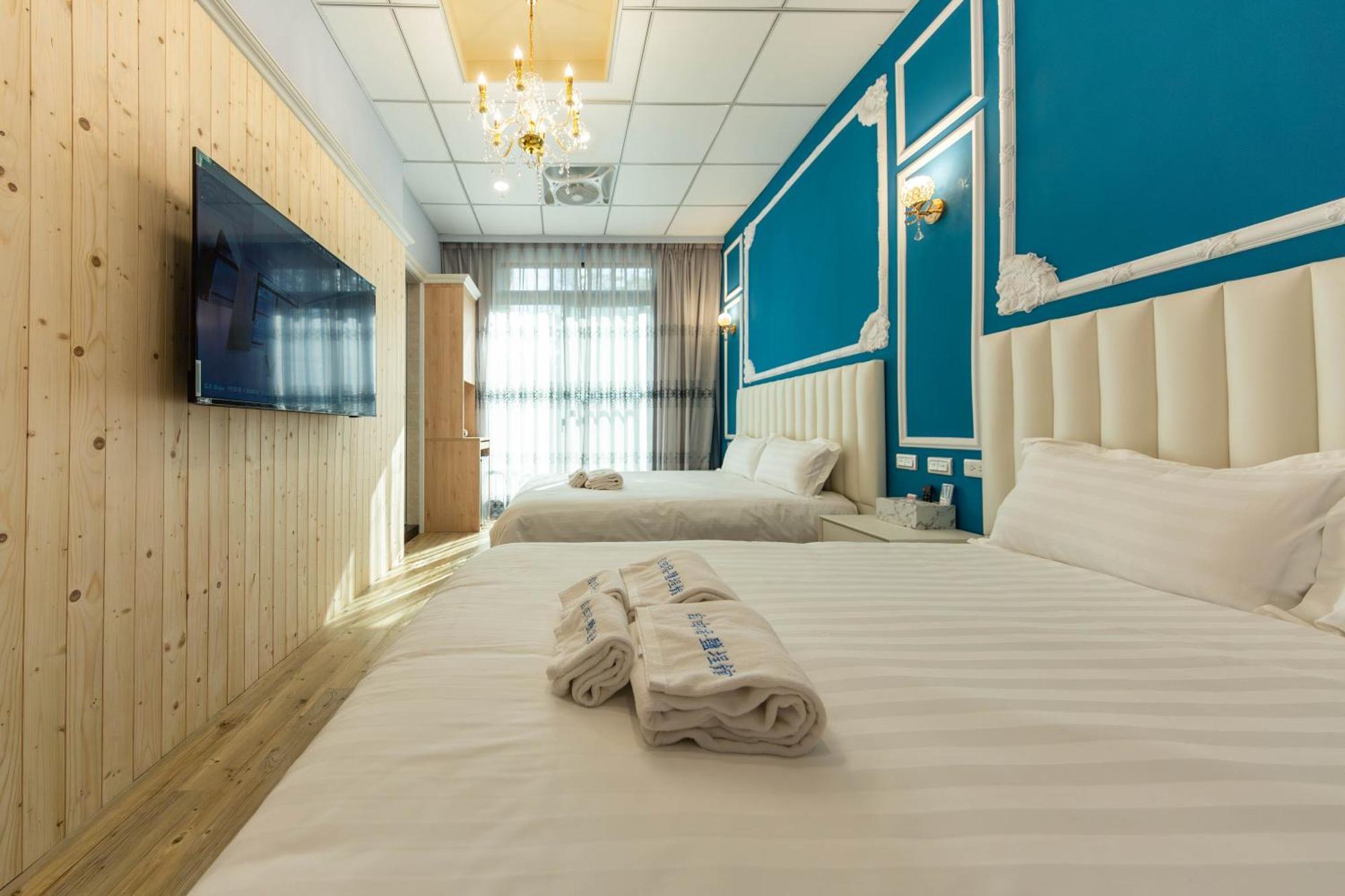 Ez Stay Yancheng Kaohsiung Exteriör bild