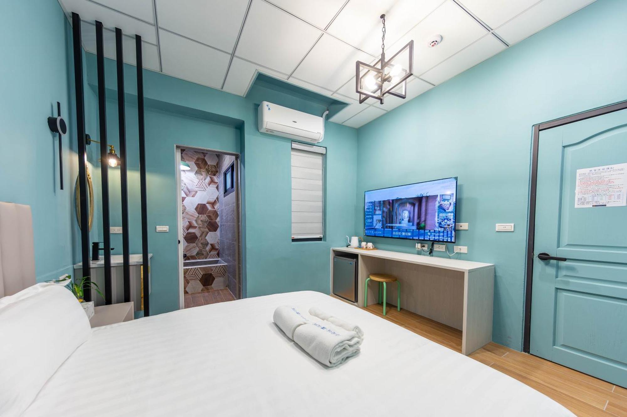 Ez Stay Yancheng Kaohsiung Exteriör bild