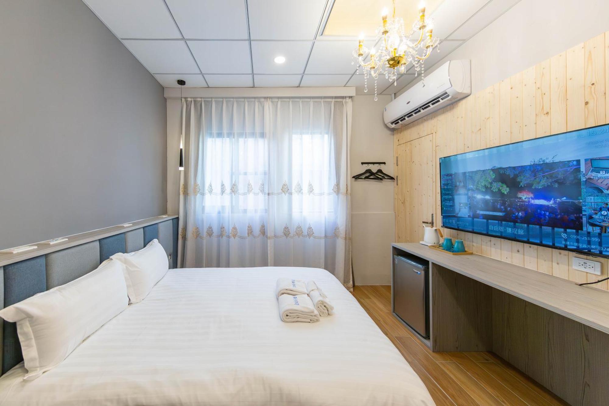 Ez Stay Yancheng Kaohsiung Exteriör bild